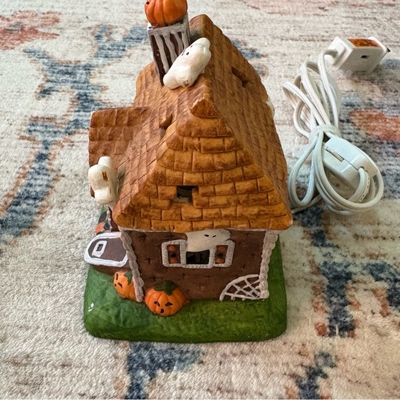 Ceramic Halloween Haunted House Ghosts Pumpkin Working Light Holiday Decoration‎ - Picture 6 of 10